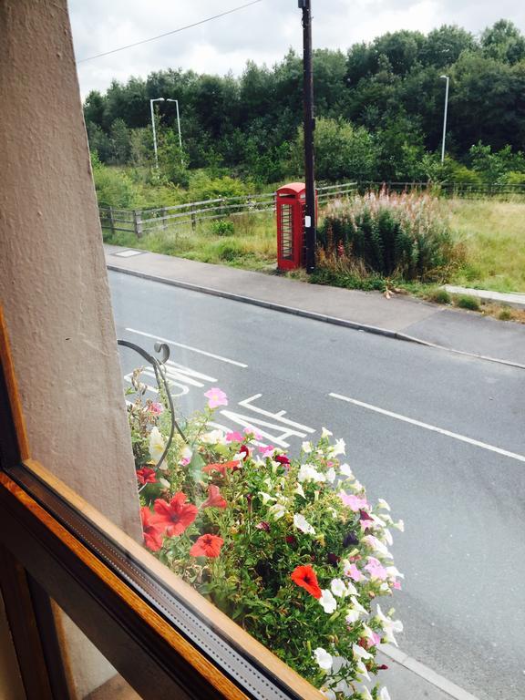 Nant-y-bwch The Nags Head Tredegar Bed & Breakfast エクステリア 写真
